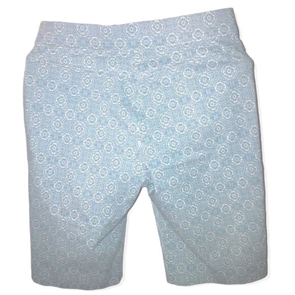 89th & Madison Medallion Print Blue Shorts size Small NEW - Picture 3 of 5